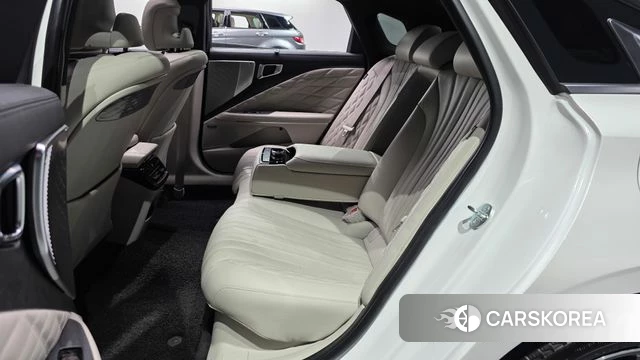 Kia K8 Hybrid 2023 Белый из Кореи, фото 2