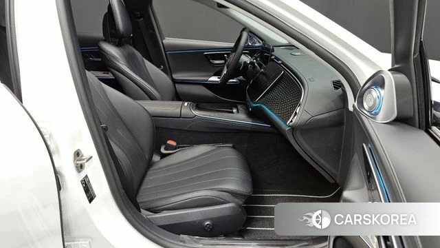 Mercedes-Benz E-Class W214 2024 Белый из Кореи, фото 2