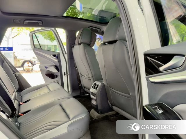 Volkswagen ID.4 CROZZ 2021 Белый из Китая, фото 2