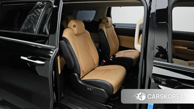 Kia Carnival 4th generation 2022 Черный из Кореи, фото 2