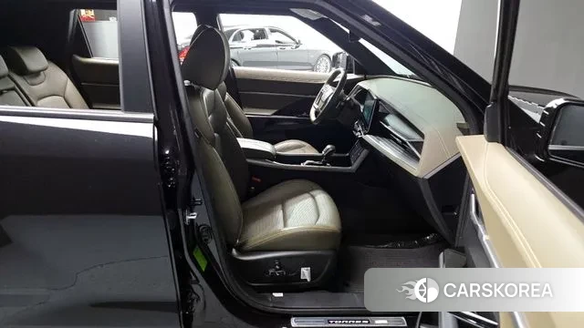 Ssangyong Torres 2023 Черный из Кореи, фото 2
