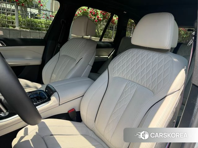 BMW X5 (G05) 2025 Небесно-голубой из Кореи, фото 2