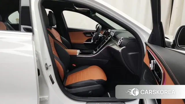 Mercedes-Benz C-Class W206 2025 Белый из Кореи, фото 2