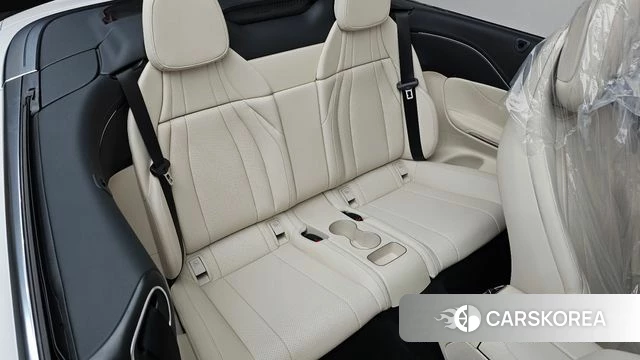 Mercedes-Benz CLE-Class C236 2024 Белый из Кореи, фото 2