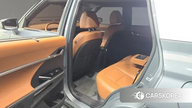 Ssangyong Torres 2023 Серый из Кореи, фото 2