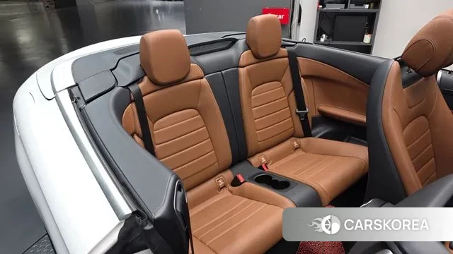 Mercedes-Benz C-Class W205 2020 Белый из Кореи, фото 2