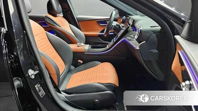 Mercedes-Benz C-Class W206 2023 Черный из Кореи, фото 2