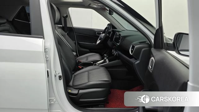 Hyundai Venue 2019 Белый из Кореи, фото 2