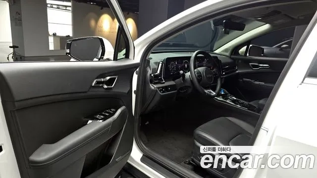 Kia Sportage 5th Generation 2023 Белый из Кореи, фото 2