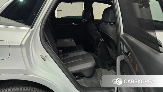 Audi Q5 (FY) 2022 Белый из Кореи, фото 2