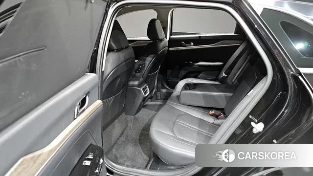 Kia K5 Hybrid 3rd Generation 2023 Черный из Кореи, фото 2