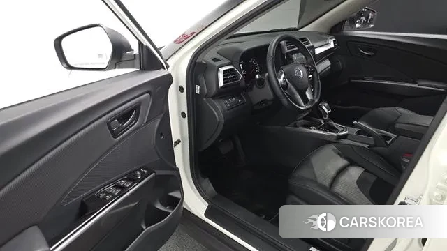 Ssangyong The New Tivoli 2024 Белый из Кореи, фото 2