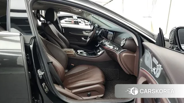 Mercedes-Benz CLS-Class C257 2018 Серый из Кореи, фото 2