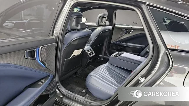 Kia The New K8 Hybrid 2025 Серый из Кореи, фото 2