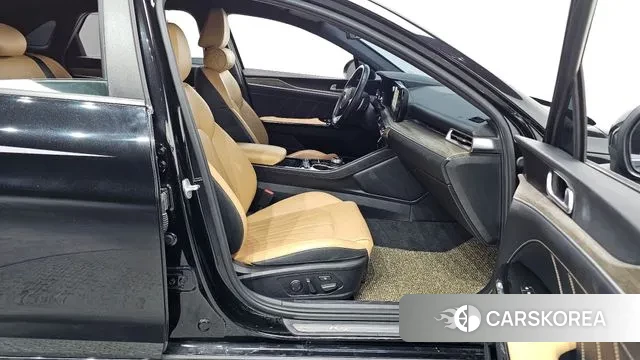 Kia K5 3rd generation 2020 Черный из Кореи, фото 2