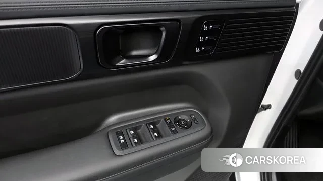 Hyundai Santa Fe (MX5) 2023 Белый из Кореи, фото 2