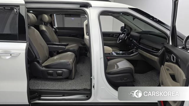 Kia The New Carnival 4th Generation 2024 Белый из Кореи, фото 2