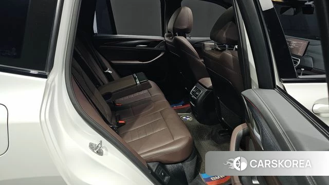 BMW iX3 2024 Белый из Кореи, фото 2