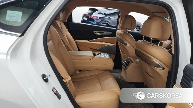 Kia The New K9 2nd generation 2022 Белый из Кореи, фото 2
