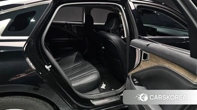 Kia K8 2023 Черный из Кореи, фото 2