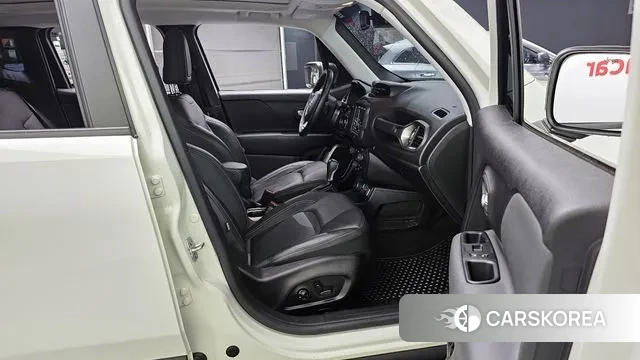 Jeep Renegade 2019 Белый из Кореи, фото 2