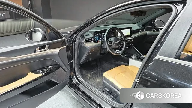 Kia K5 Hybrid 3rd Generation 2022 Черный из Кореи, фото 2