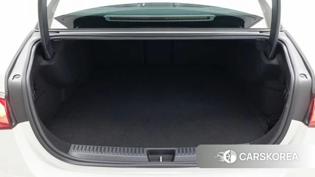 Mercedes-Benz E-Class W214 2025 Белый из Кореи, фото 2