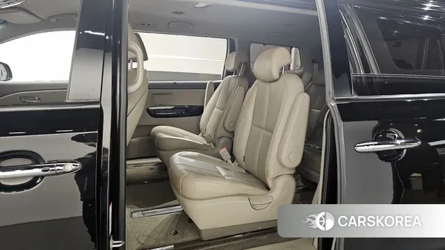 Kia All New Carnival 2018 Черный из Кореи, фото 2