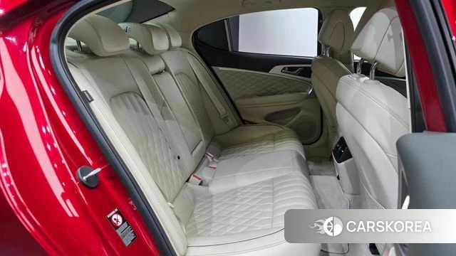 Genesis G70 2019 Красный из Кореи, фото 2