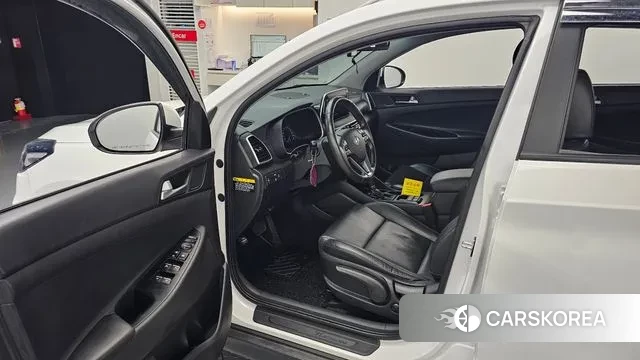 Hyundai All New Tucson 2019 Белый из Кореи, фото 2