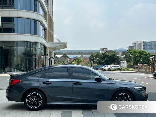 Honda Civic 2023 Темно-серый из Китая, фото 2