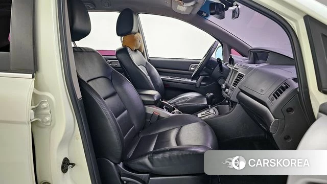 Ssangyong Korando Turismo 2018 Белый из Кореи, фото 2