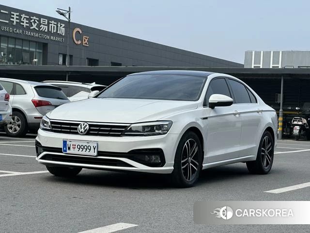 Volkswagen Lingdu 2021 Белый из Китая, фото 2