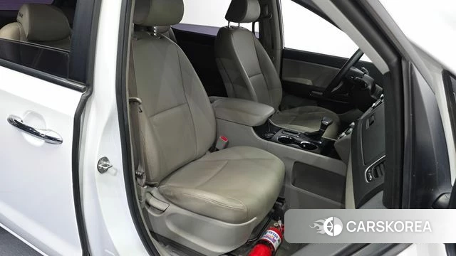 Kia The New Carnival 2019 Белый из Кореи, фото 2