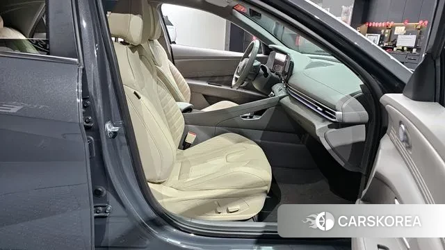 Hyundai The New Avante (CN7) 2024 Серый из Кореи, фото 2