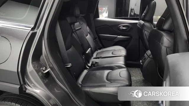 Jeep Cherokee (KL) 2018 Серый из Кореи, фото 2