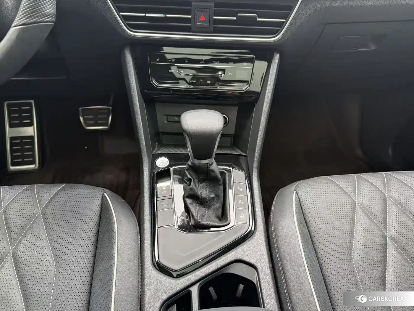 Volkswagen Tiguan L 2023 Белый из Китая, фото 2