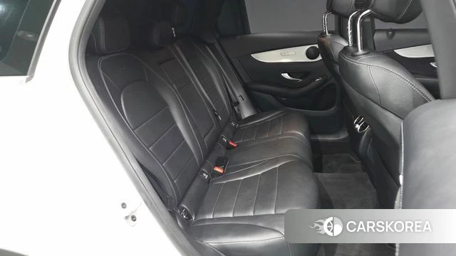 Mercedes-Benz GLC-Class X253 2021 Белый из Кореи, фото 2