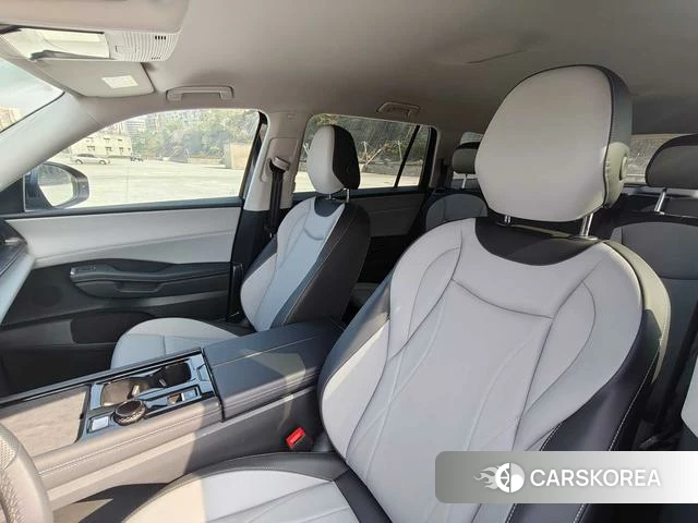 Volkswagen Tourang 2025 Черный из Китая, фото 2