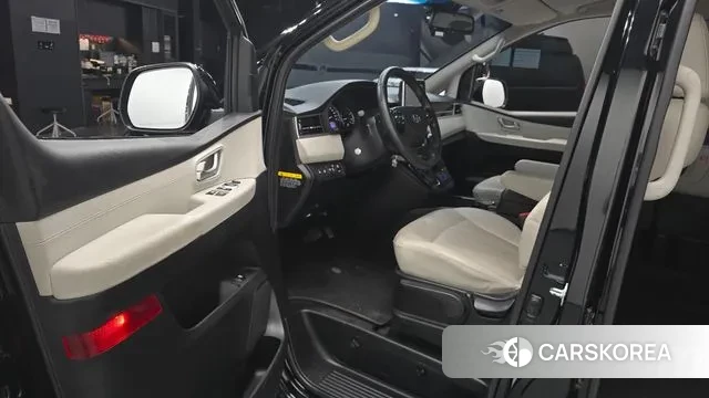 Hyundai The New Grand Starex 2019 Черный из Кореи, фото 2