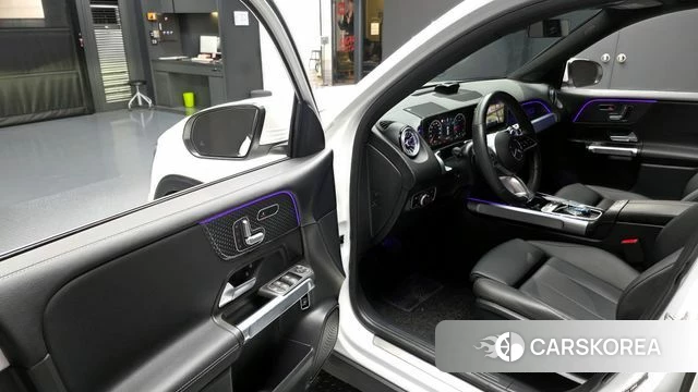 Mercedes-Benz GLB-Class X247 2024 Белый из Кореи, фото 2