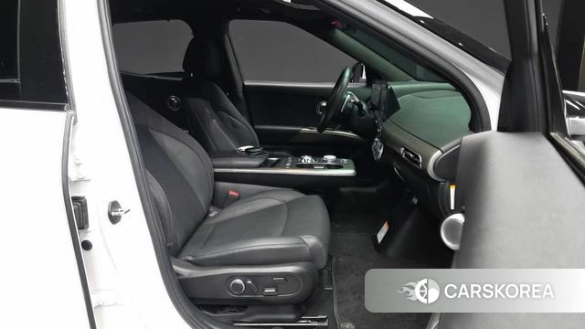 Genesis GV60 2022 Белый из Кореи, фото 2