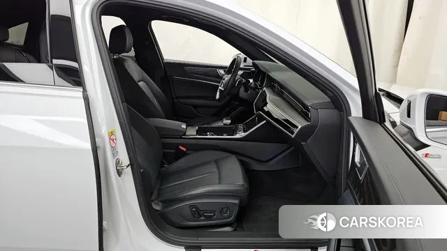 Audi A6 (C8) id 3218813 из Кореи 2