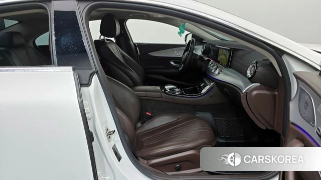 Mercedes-Benz CLS-Class C257 2019 Белый из Кореи, фото 2