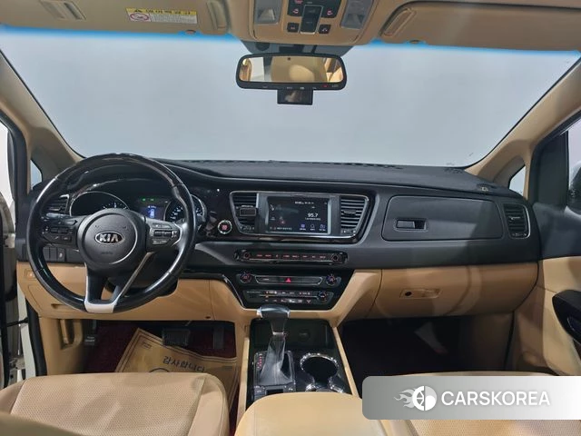 Kia The New Carnival 2019 Белый из Кореи, фото 2