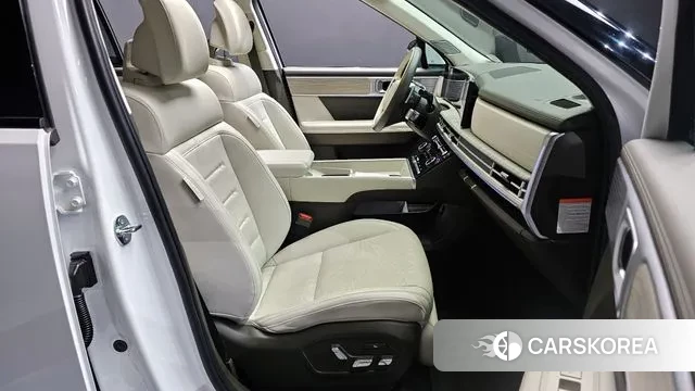 Hyundai Santa Fe (MX5) 2024 Белый из Кореи, фото 2