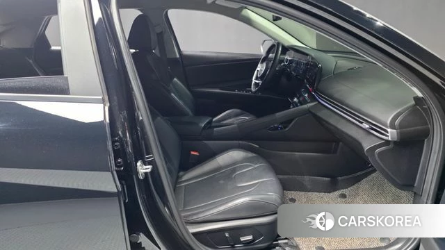 Hyundai Avante (CN7) 2023 Черный из Кореи, фото 2