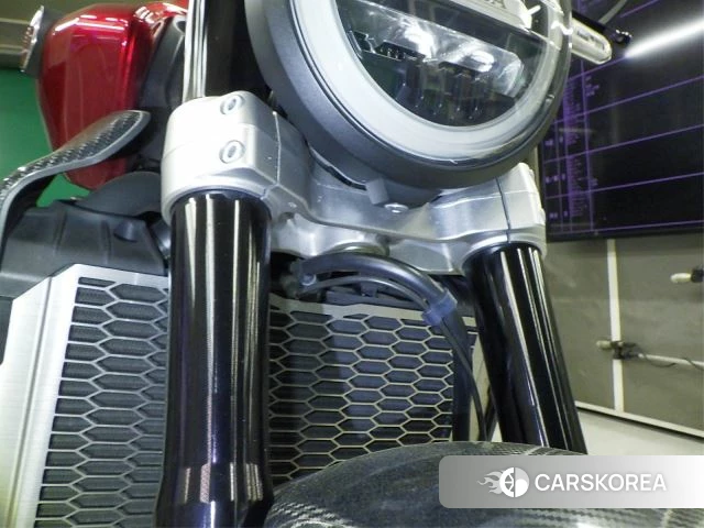 Проданный Honda CB1000R 2018 из Японии