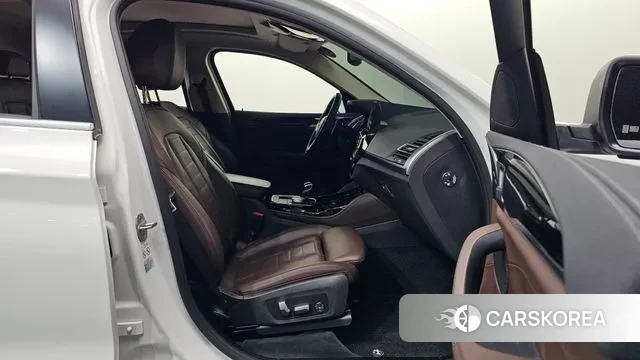 BMW X4 (G02) 2022 Белый из Кореи, фото 2