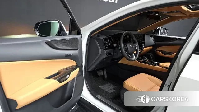 Lexus NX350h Second generation 2025 Белый из Кореи, фото 2